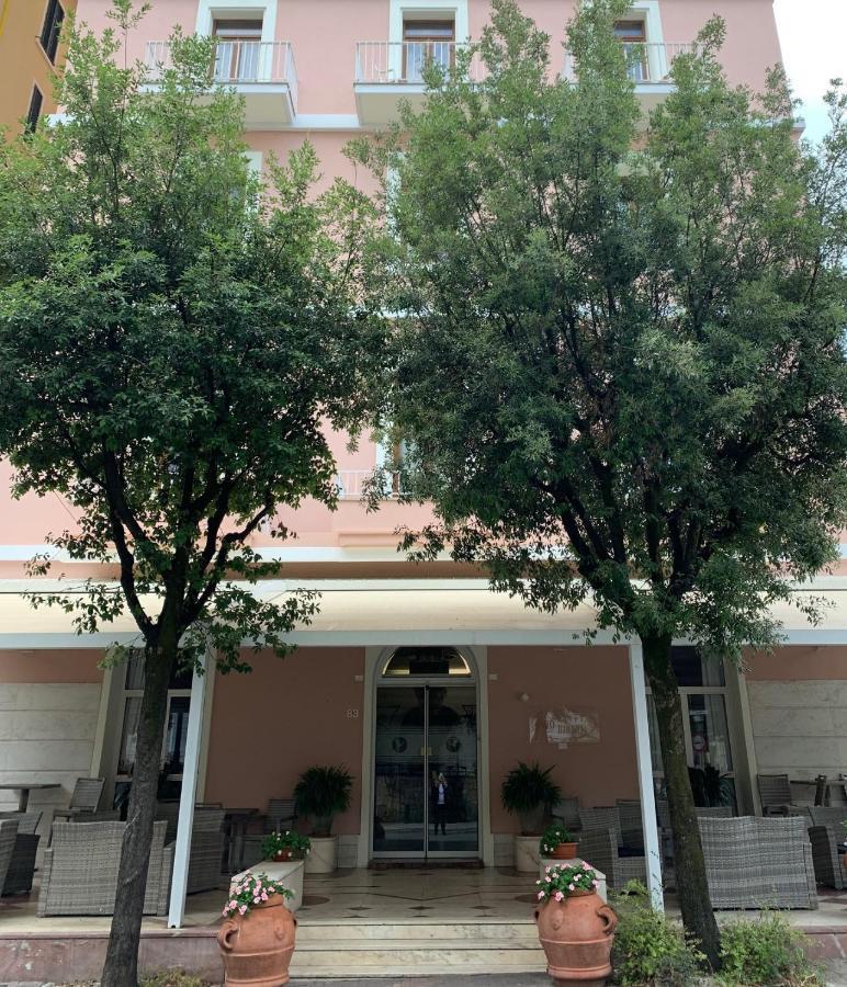 Hotel Biondi Montecatini Terme Exterior foto